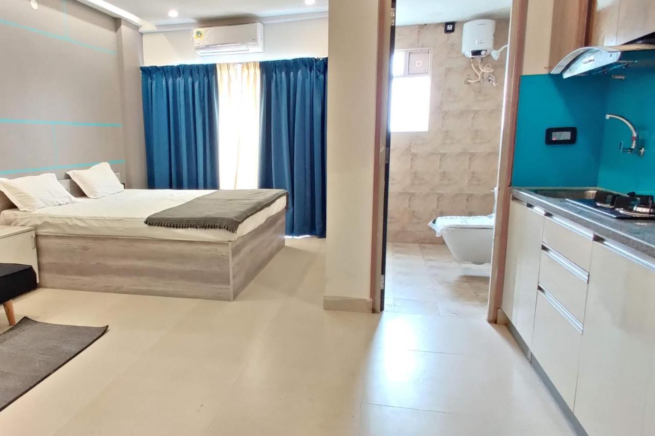 Restel Studio Flats Hyderabad Esterno foto